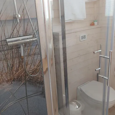 Neu!!! Hausboot Sommerhuset * Heiligenhafen